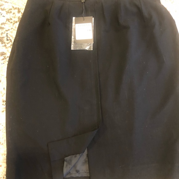 Yves Saint Laurent black skirt size 44 - Picture 3 of 7